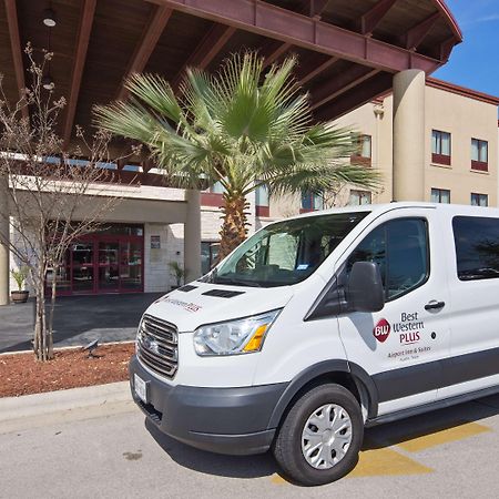 Best Western Plus Austin Airport Inn & Suites מראה חיצוני תמונה