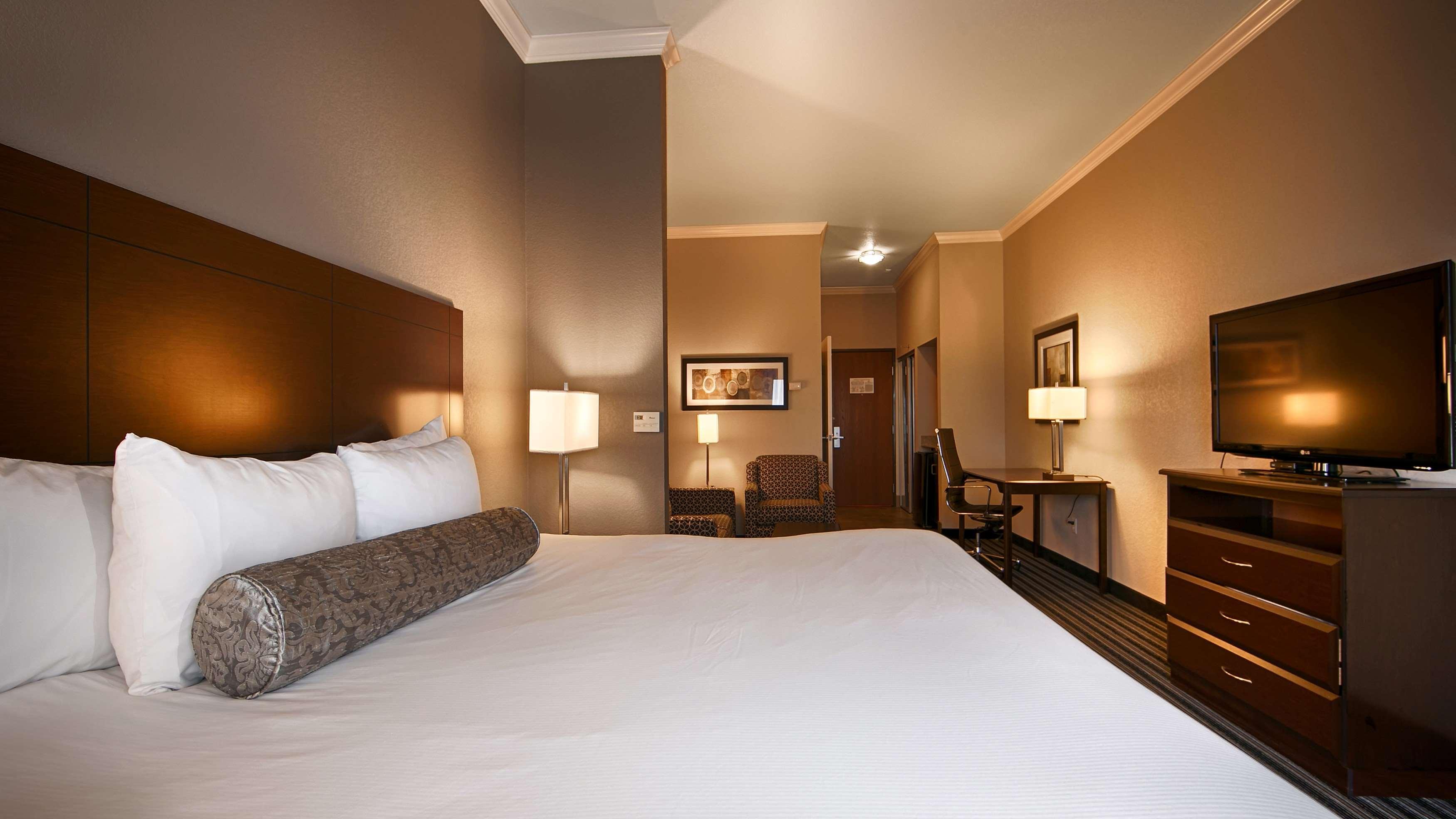 Best Western Plus Austin Airport Inn & Suites מראה חיצוני תמונה