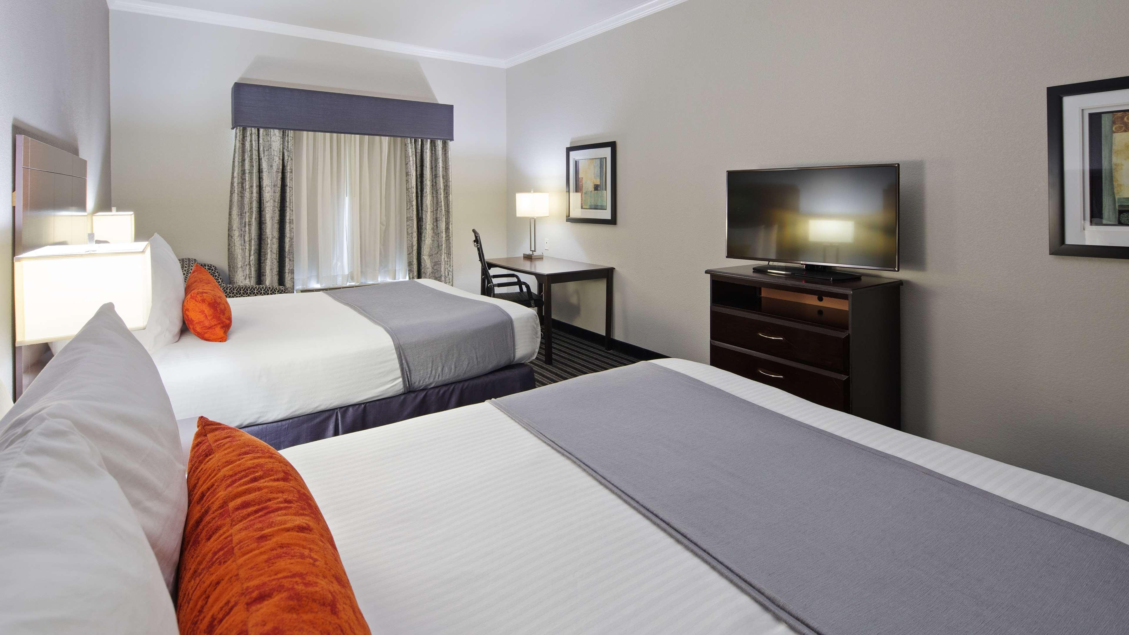 Best Western Plus Austin Airport Inn & Suites מראה חיצוני תמונה